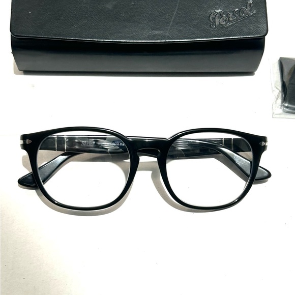 Persol eyeglass - Picture 9 of 13